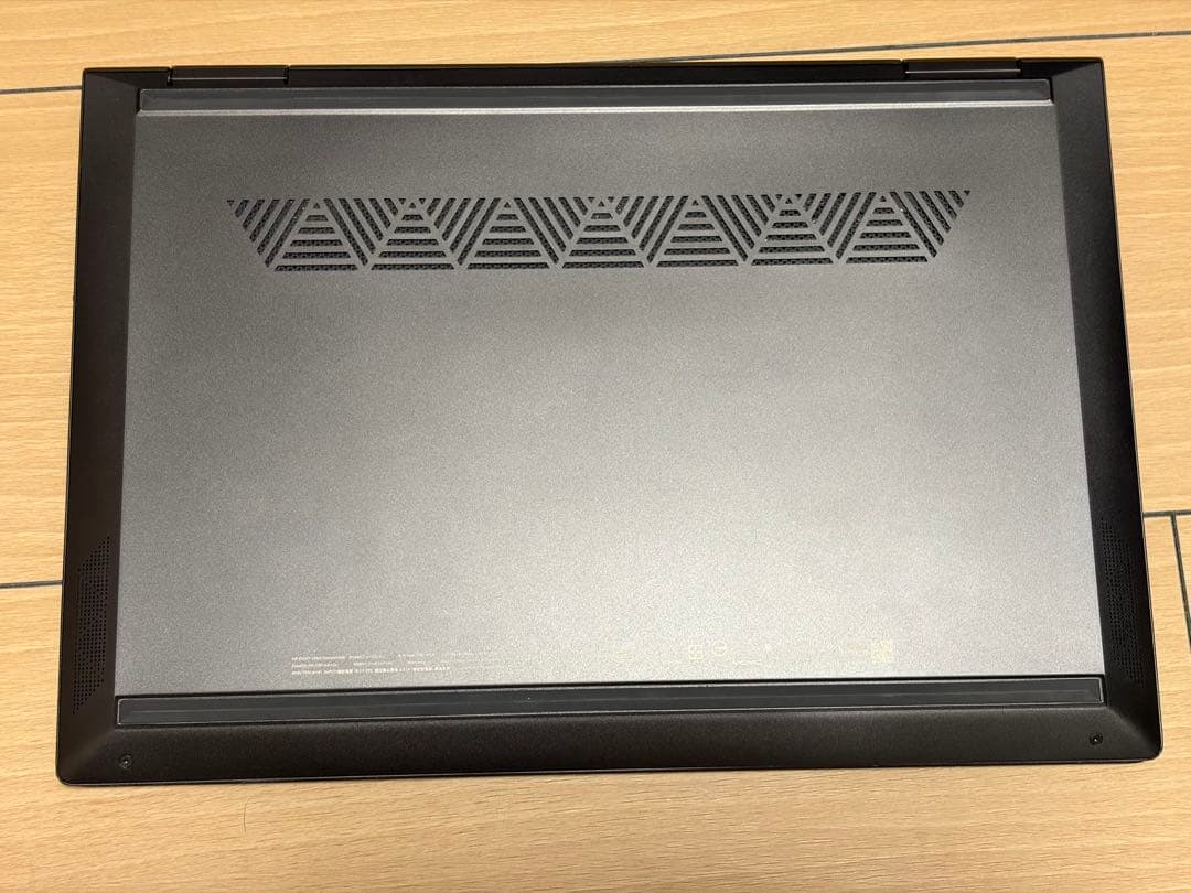 ノートPC HP Envy 13.3インチHP ENVY