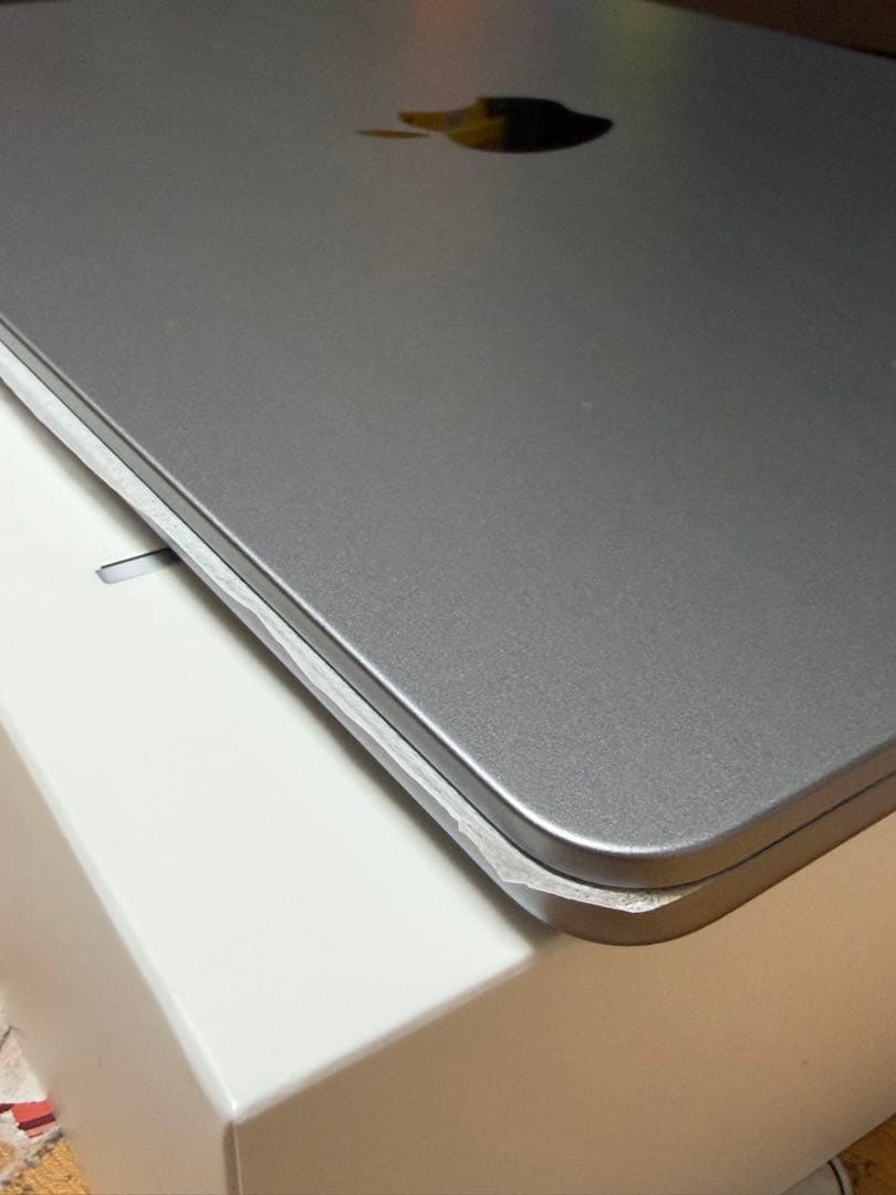 MacBook Air (M2, 2022) 8GB SSD256GB13インチ
