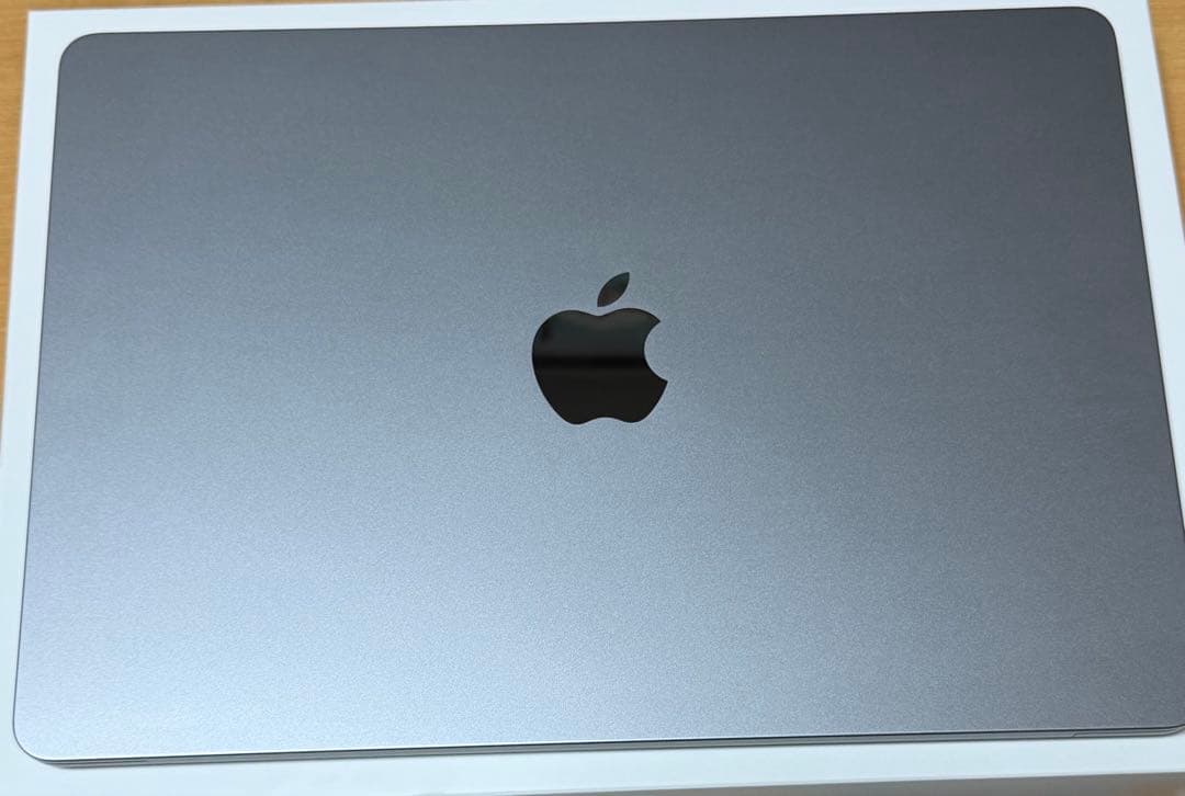 MacBook Air (M2, 2022) 8GB SSD256GB13インチ