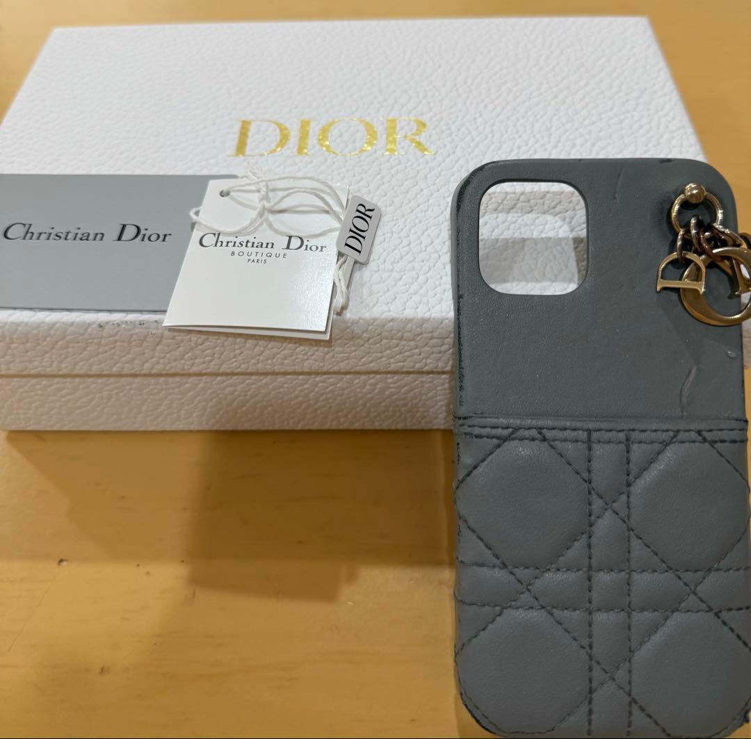 Lady Dior iPhone 12ケースカナージュ ラムスキン