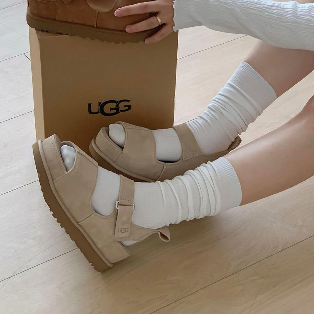 【UGG】Golden Star Hi Sandals 女性用 最終値下げ