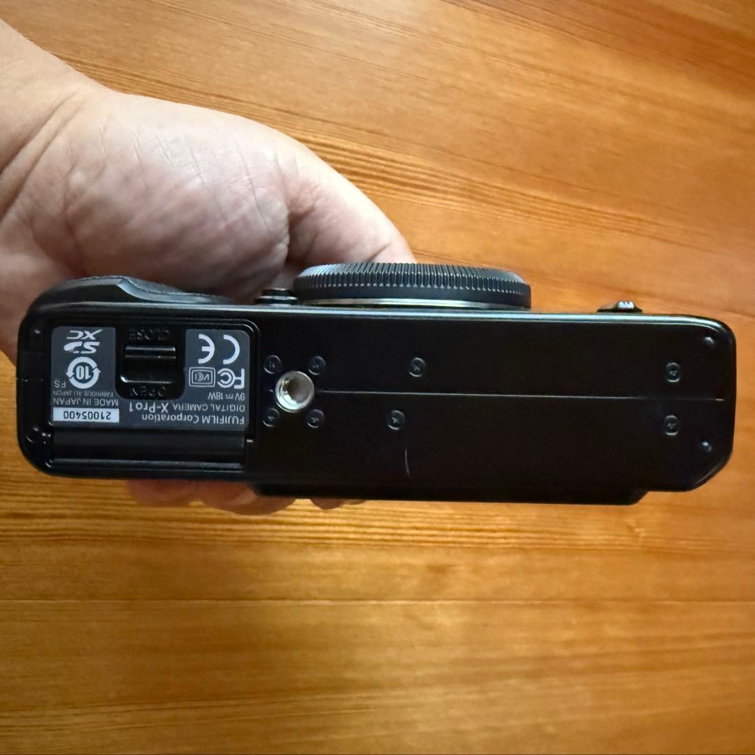 Fujifilm X-pro1 ミラーレスカメラ 本体