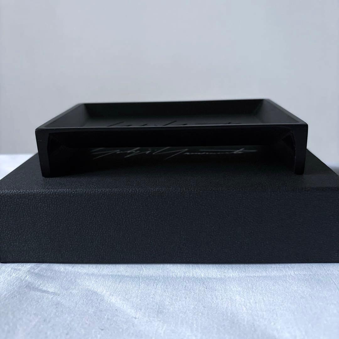 YohjiYamamoto 25ssノベルティ Wood Tray/ウッドトレイ