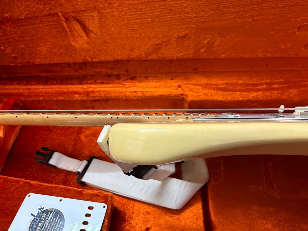 ギター Fender USA Yngwie Malmsteen Stratocaster