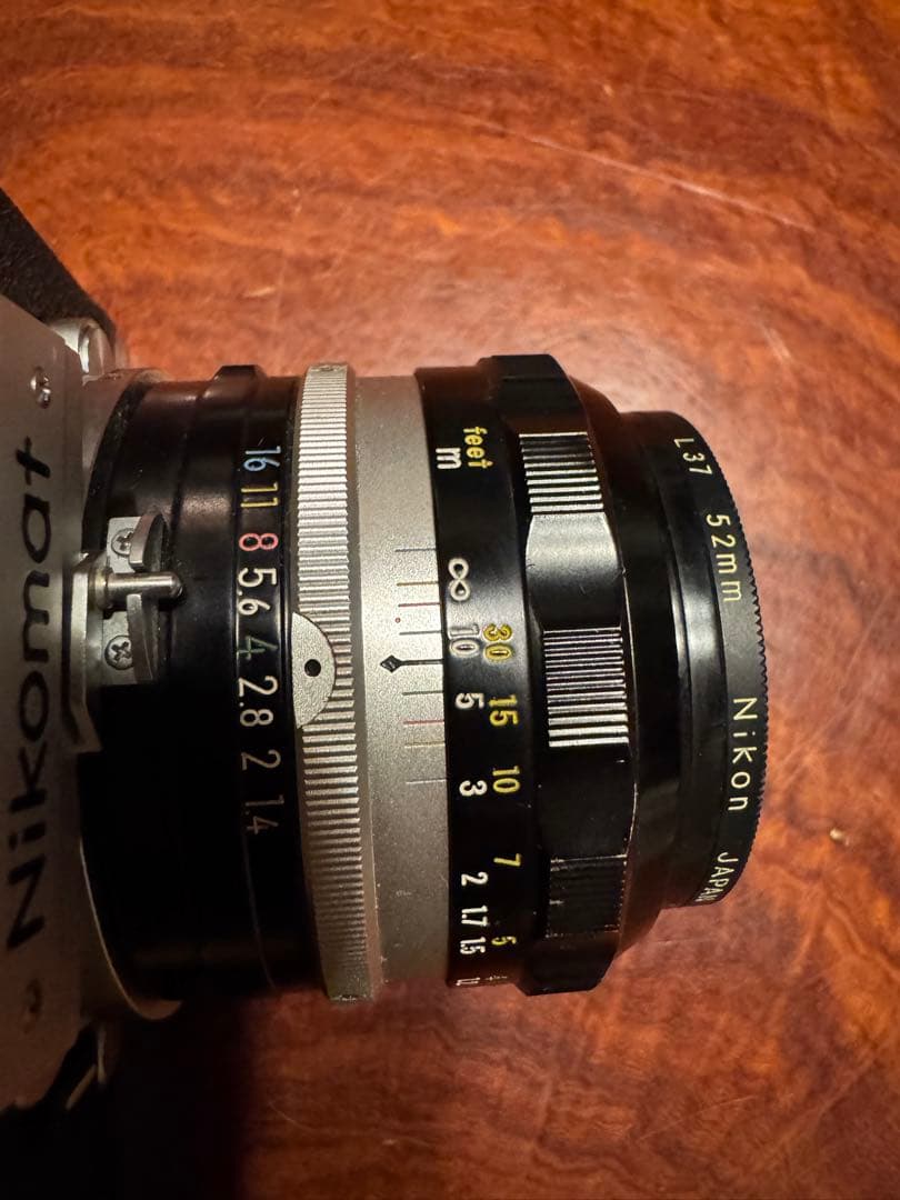 NIKOMAT FT 付属品有り、レンズ付き素人目美品