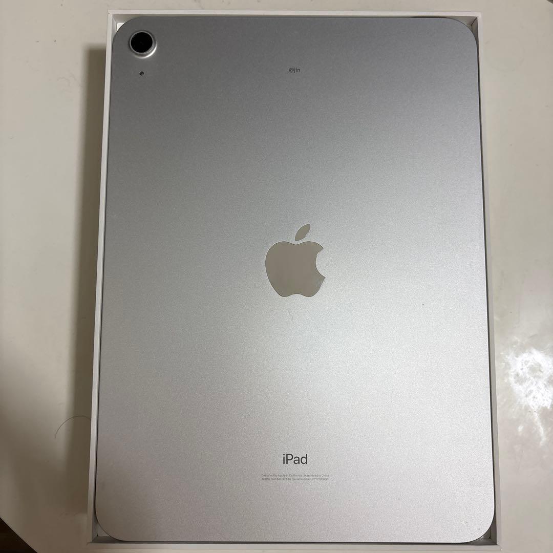 ハ*レ様 【刻印あり】iPad 第10世代 Wi-Fi 64GB 付属品完備 初