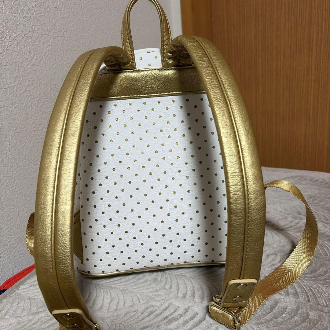 海外限定 Loungefly イッツアスモールワールド　ラウンジフライ　リュック