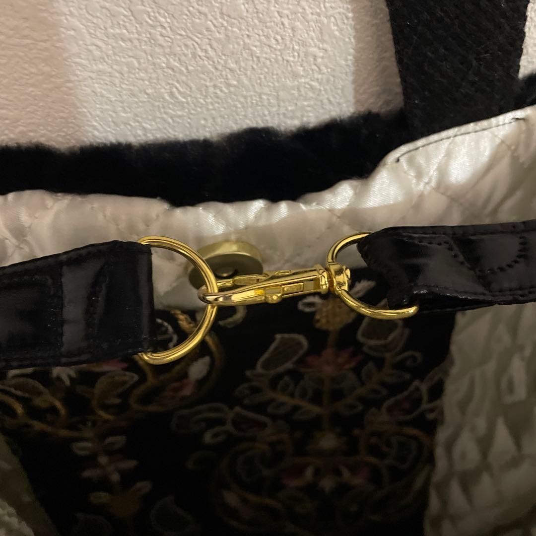 あ*き様 コヤンイサムチョン　うさぎサンダーちゃん円底バケツトートバッグ