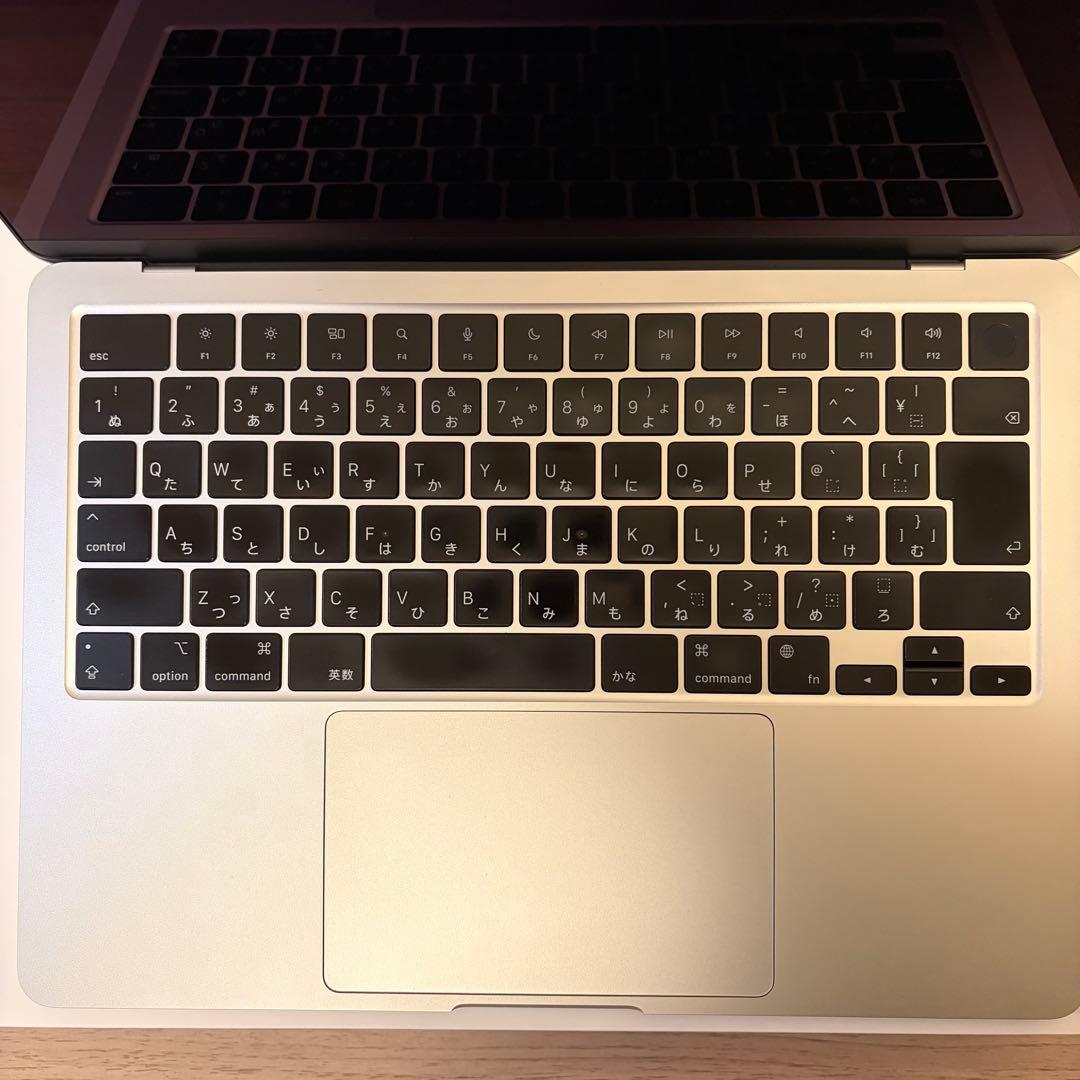 【超美品】MacBook Air M2 シルバー 16GB 512GB