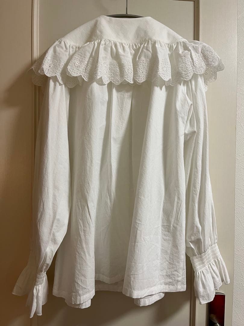 シンゾーン　レースカラーブラウス　フリルシャツ　完売品