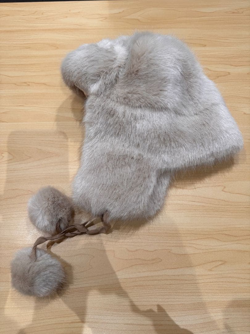 hisa　新品未使用品 MAX&Co. レディス ファーキャップ ベージュ