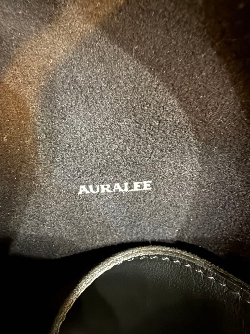 LEATHER SHOULDER BAG MADE BY AETA オーラリー