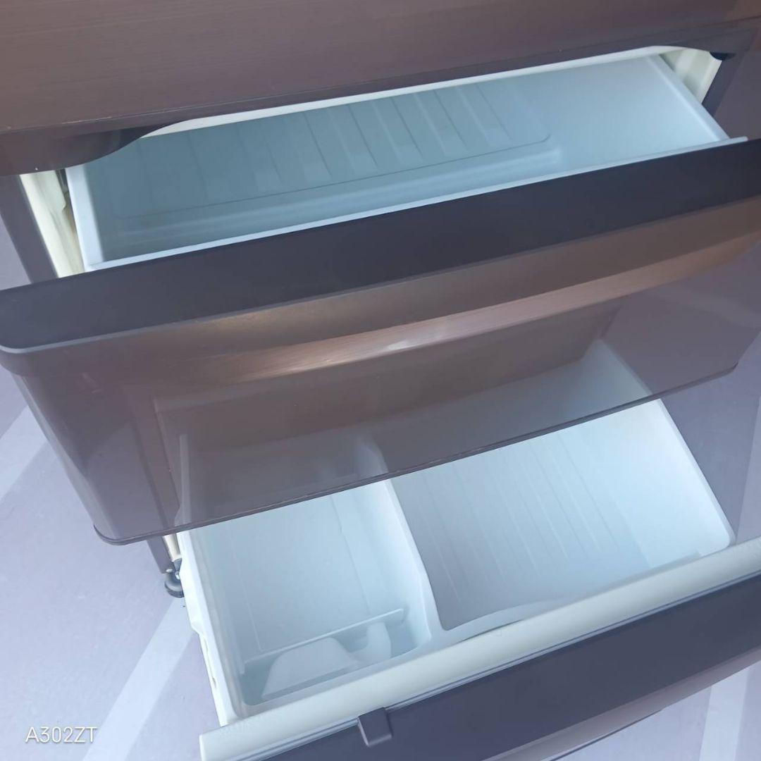 C06B4 翌日到着可能　Panasonic　自動製氷機能付大型冷蔵庫　315L