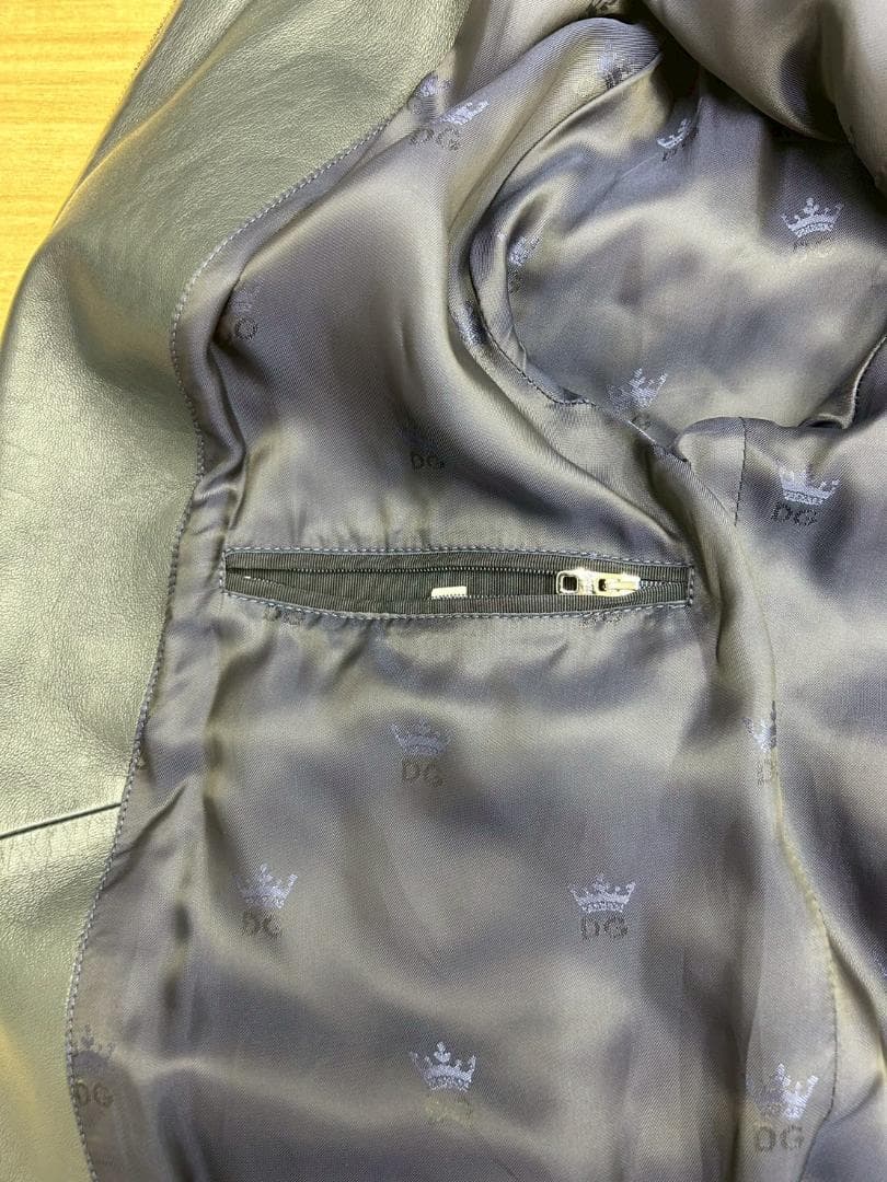 DOLCE & GABBANA（ドルチェ＆ガッバーナ）レザーブルゾン