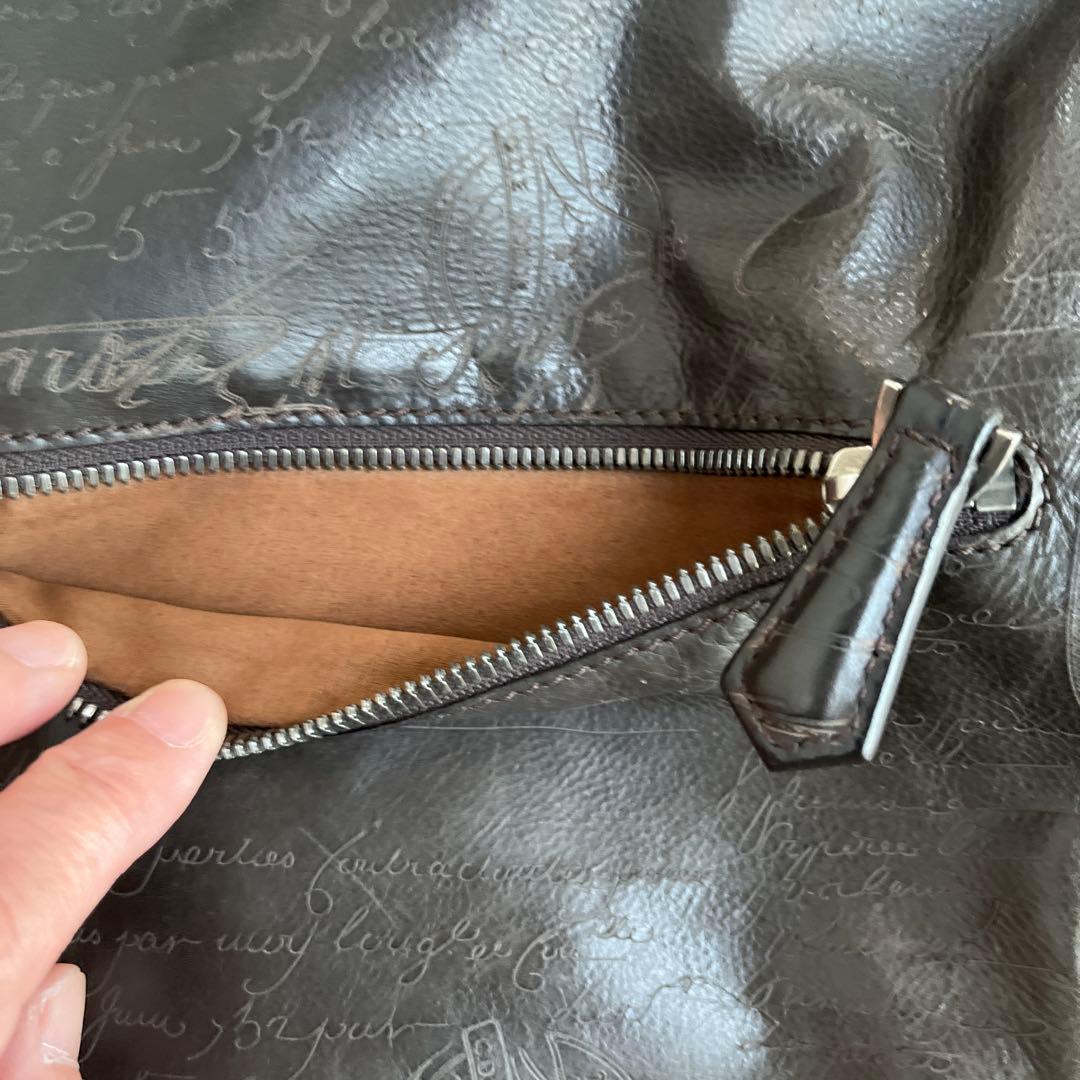 ベルルッティクラッチバッグ　黒茶