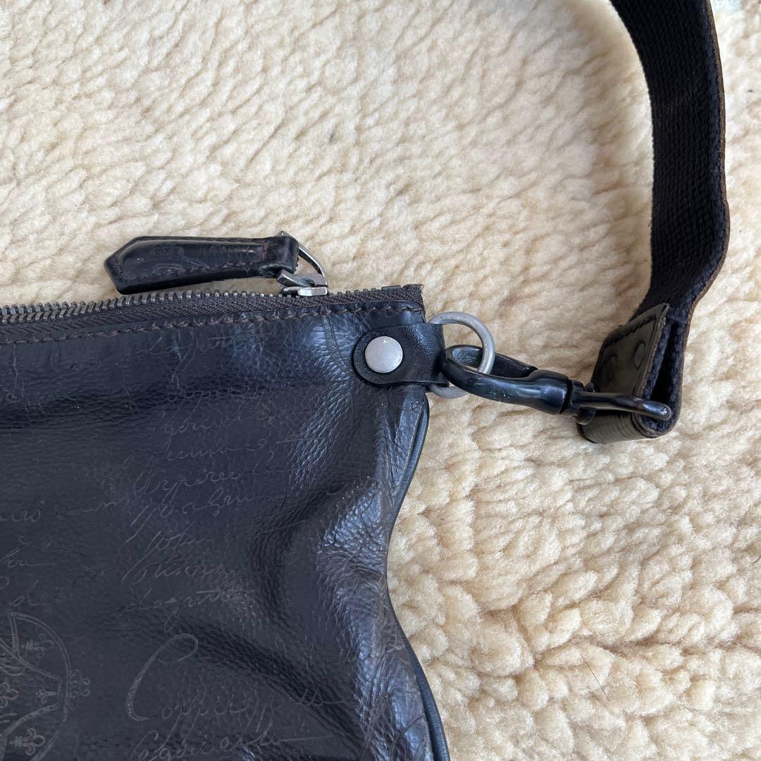 ベルルッティクラッチバッグ　黒茶