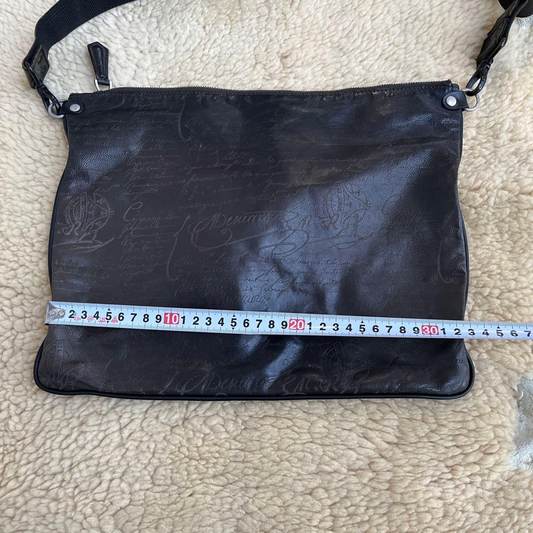 ベルルッティクラッチバッグ　黒茶