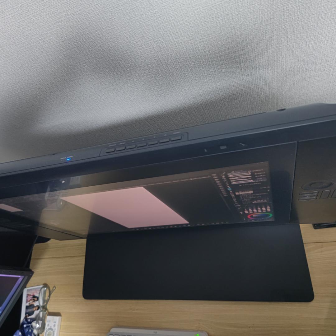 Wacom Cintiq 24HD DTK-2400/K0 状態良好 正常動作品