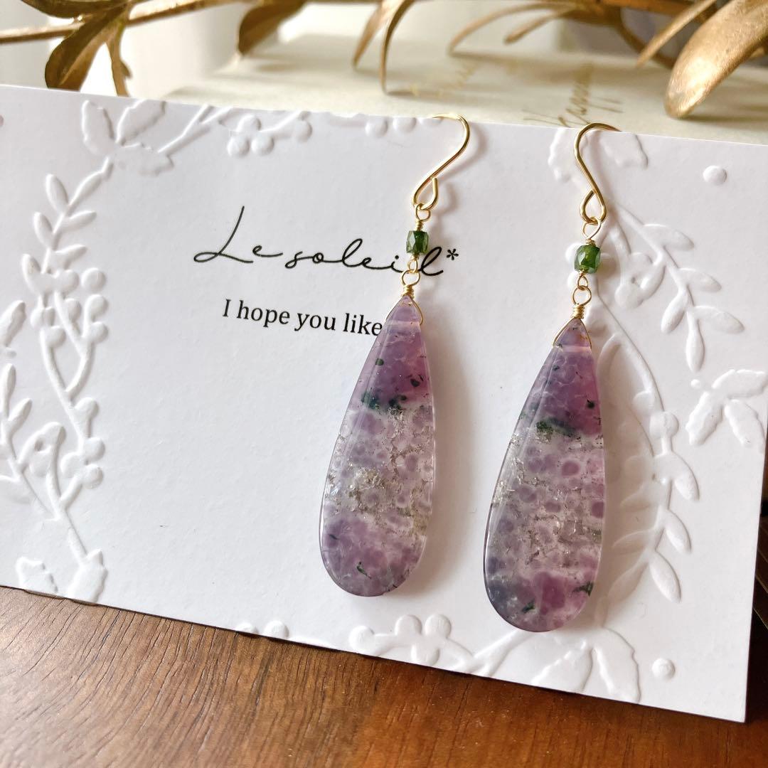 ポメころび◆一点物✧オレンジフォッシルコーラル×レッドスピネルピアス