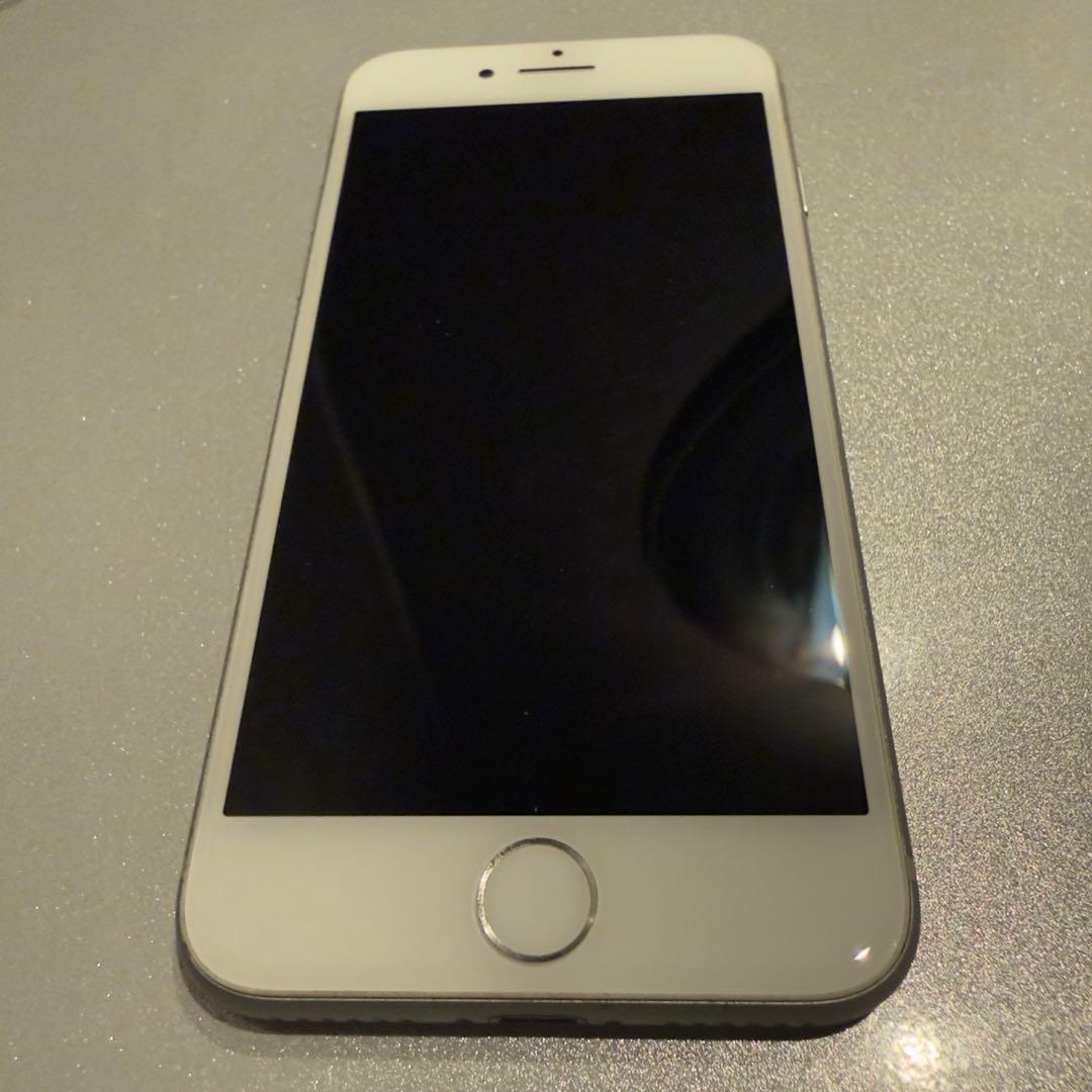 iPhone8 64GB SIMフリー