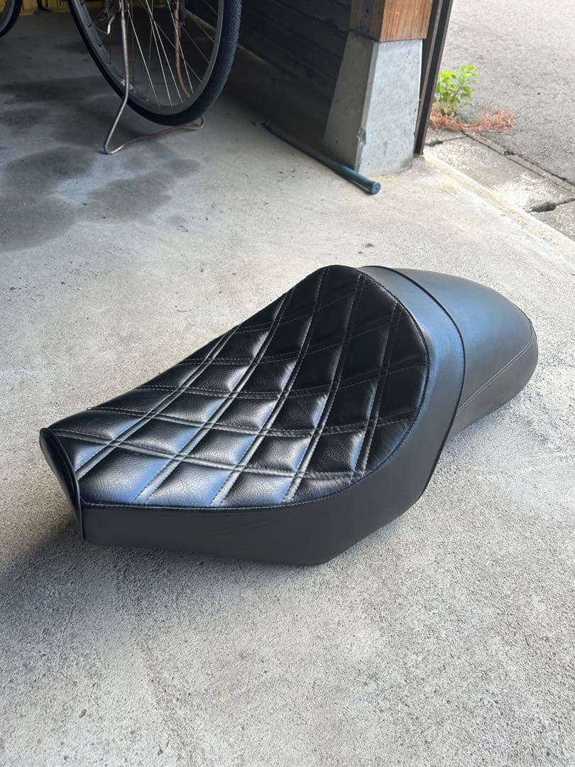 レブル250 バイクロングシート 黒 ダイヤモンドキルティング