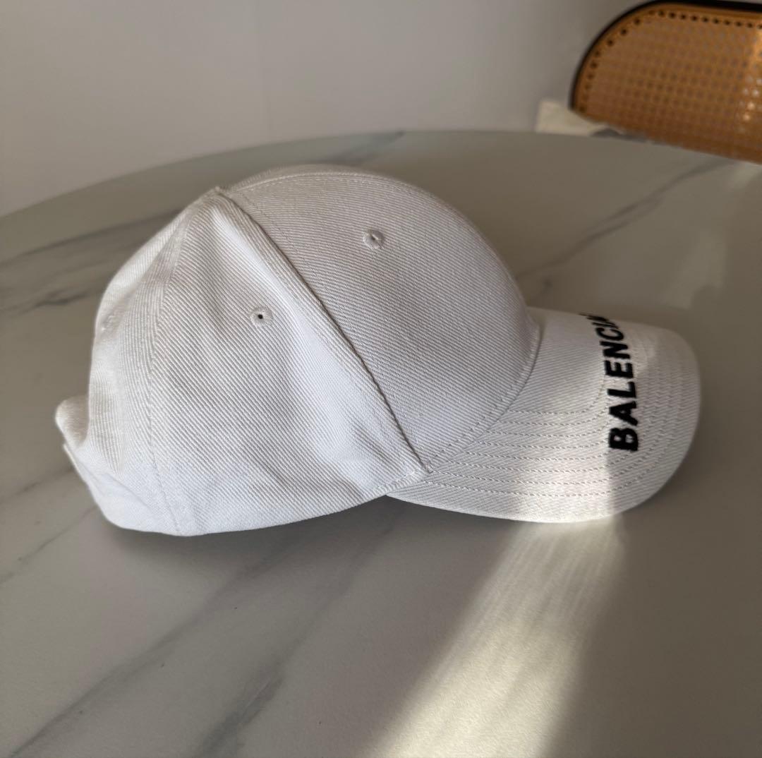 レア BALENCIAGA ベースボール キャップ ユニセックス ホワイト