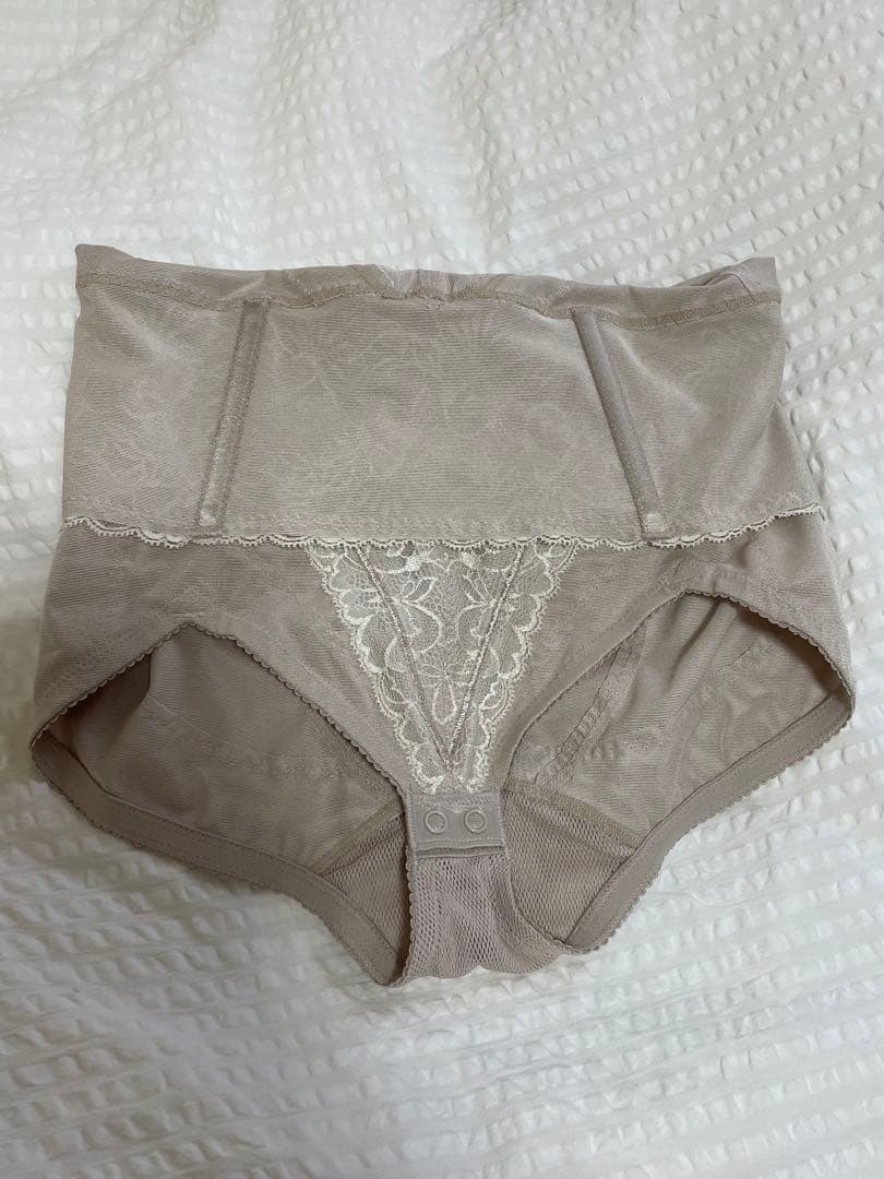 値下げ❗️ダイアナ⭐︎補正下着ボディースーツ&ハイウエストガードル