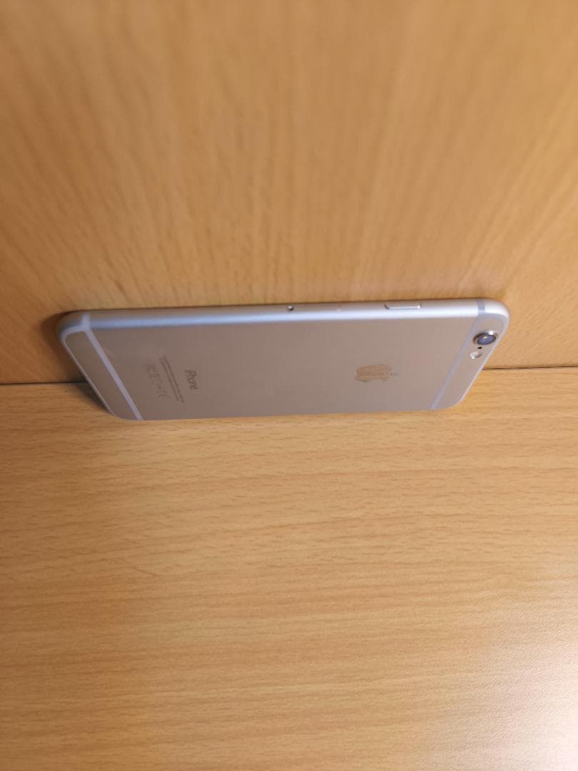 Apple iPhone 6 16GB ゴールド
