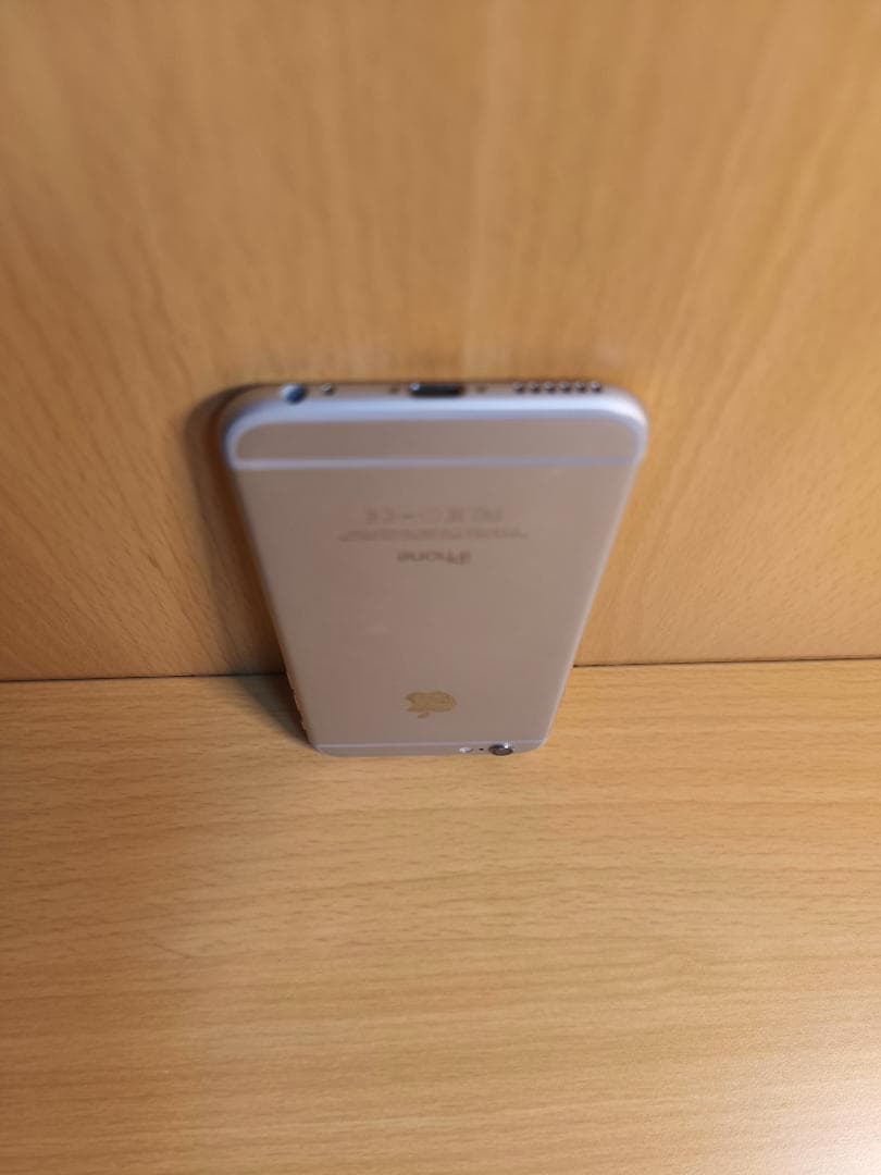 Apple iPhone 6 16GB ゴールド