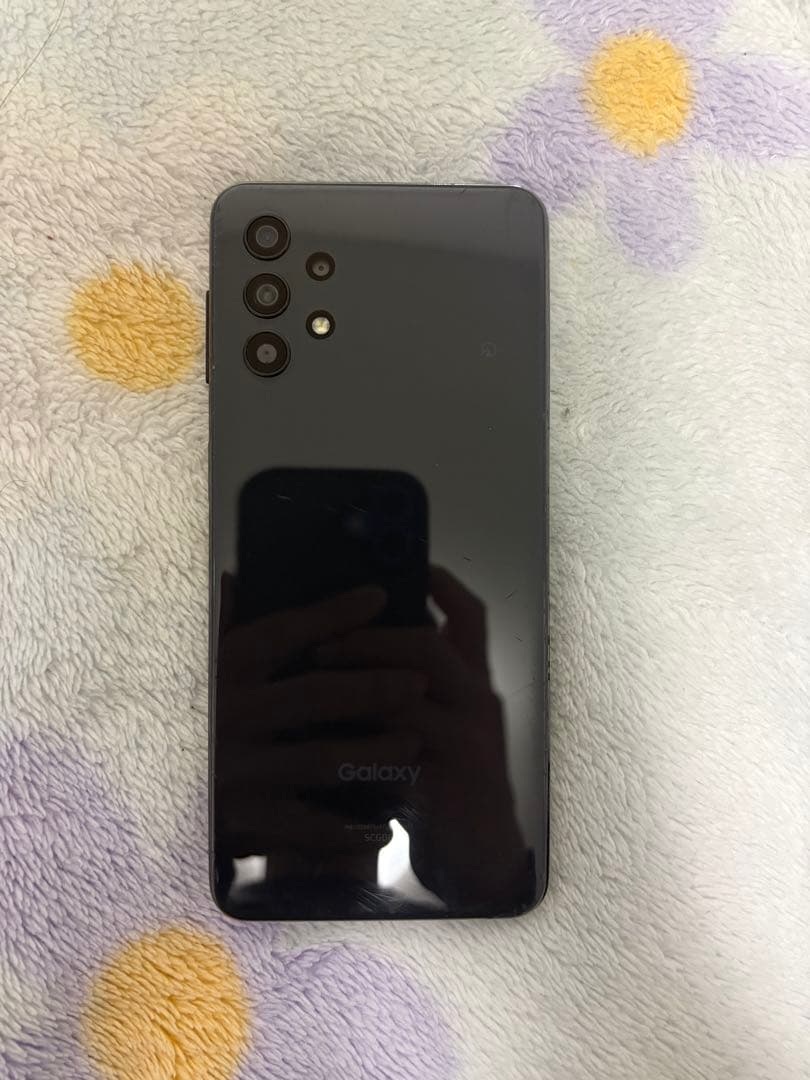 Samsung Galaxy A32 ブラック