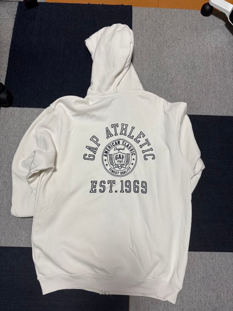 GAPスウェットセットアップ