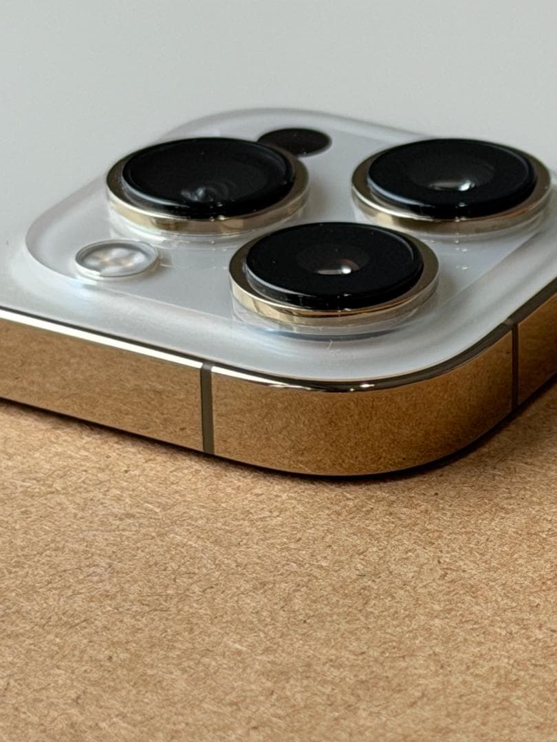 美品 iPhone 13 Pro Max ゴールド1TB【SIMフリー】