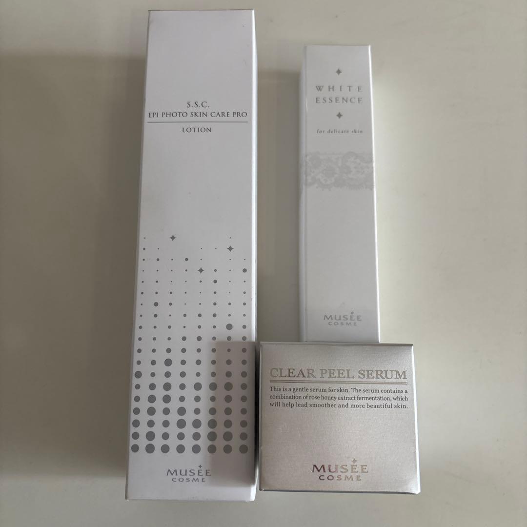 heath court ミュゼ　EMSリフトブラシ美品とおまけの化粧品3点