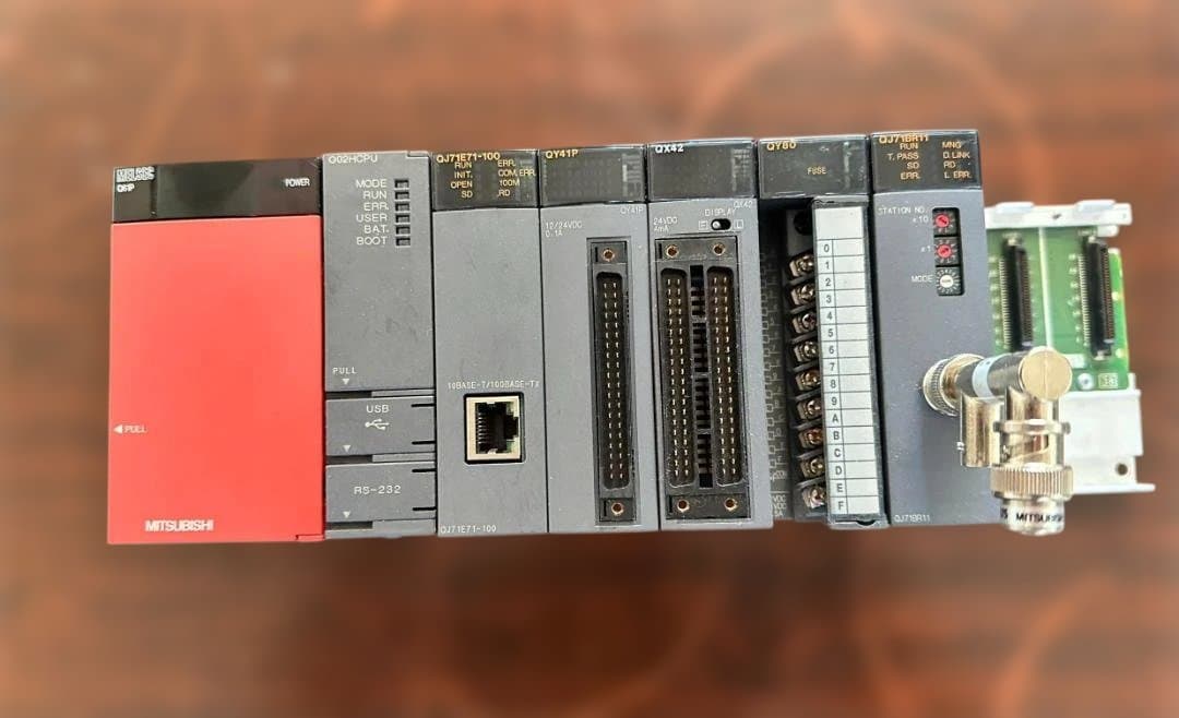 た*う様 MITSUBISHI PLC Q02HCPU セット