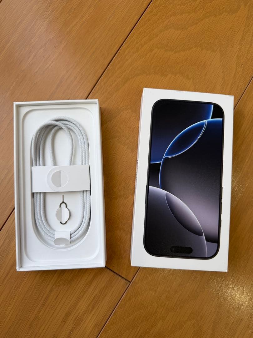 スマートフォン本体 iPhone16Pro blacktitanium 512GBApplecare