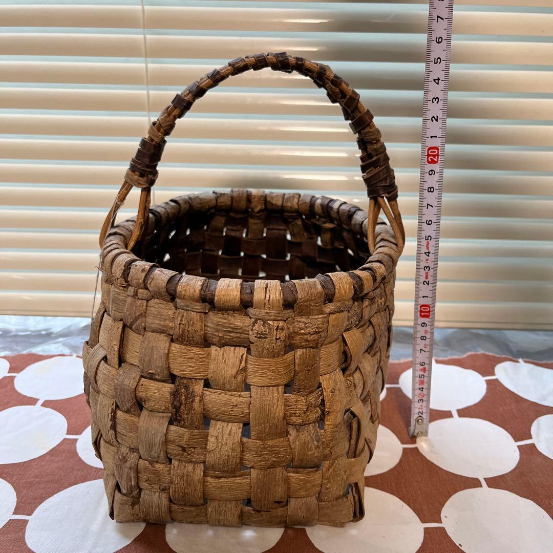 kegoya ケゴヤ　くるみ の籠