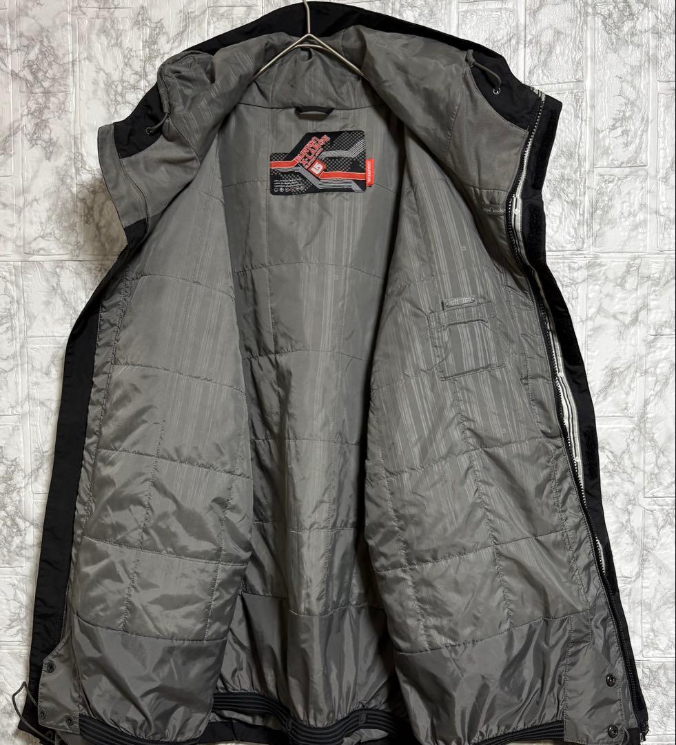 BURTONバートン　スノボジャケット　スキーウェア　メンズ　XL