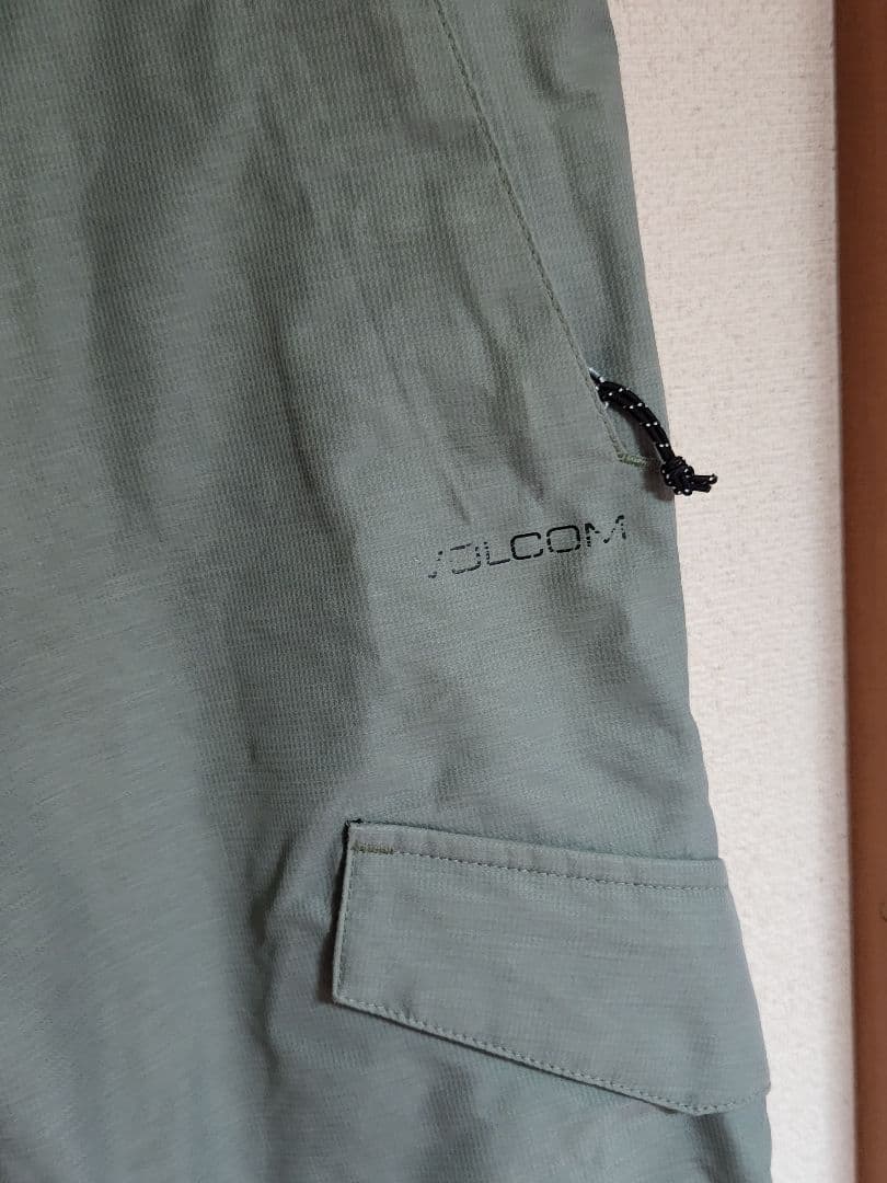 VOLCOM　ガイドジャケット　&　ゴアテックス　パンツ　上下セット　格安