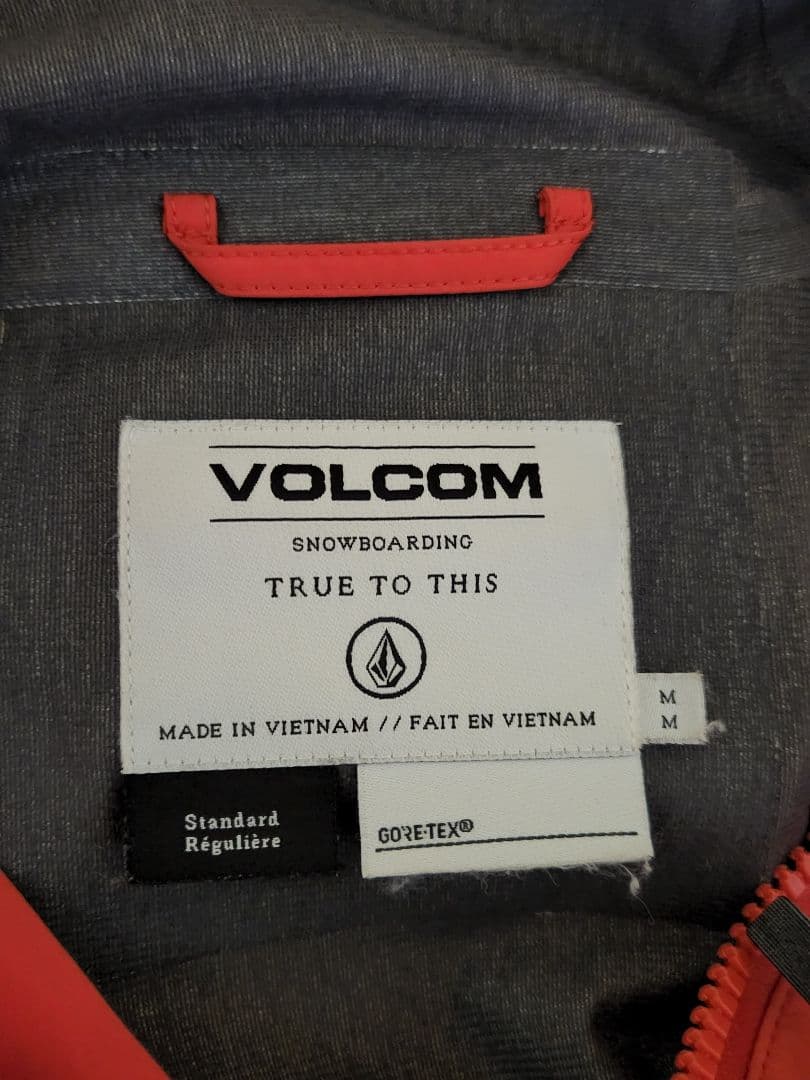 VOLCOM　ガイドジャケット　&　ゴアテックス　パンツ　上下セット　格安