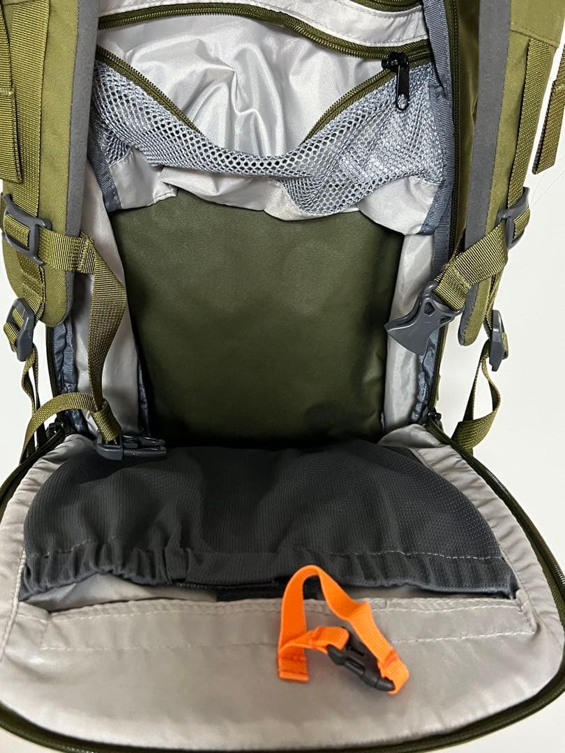 PLUS ONE WORKS マキリ25L makiri オリーブ プラスワン