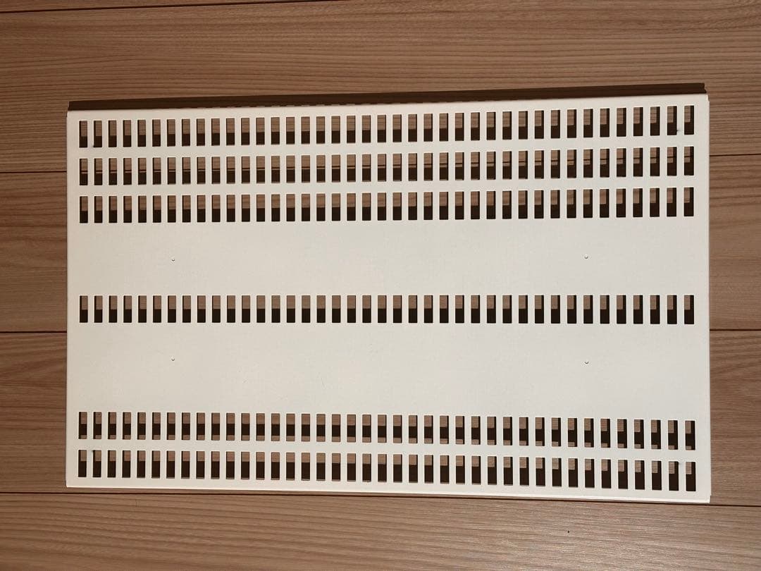 壁掛けテレビ 壁美人 Lサイズ　白