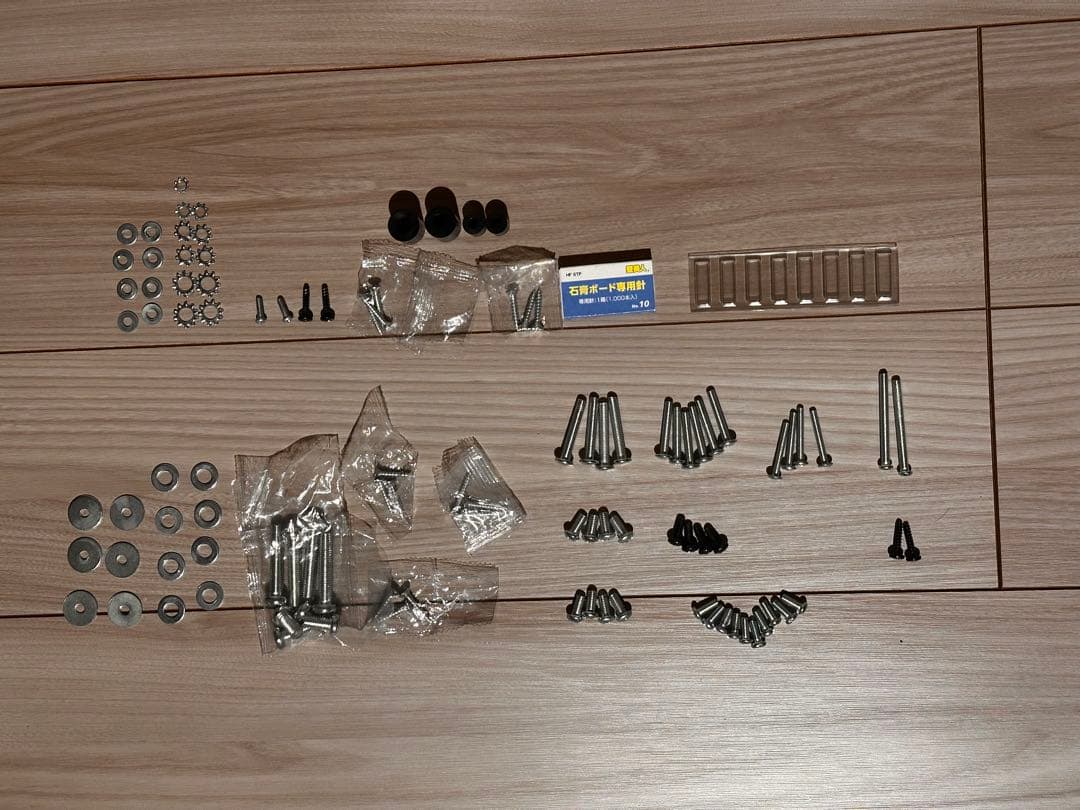 壁掛けテレビ 壁美人 Lサイズ　白