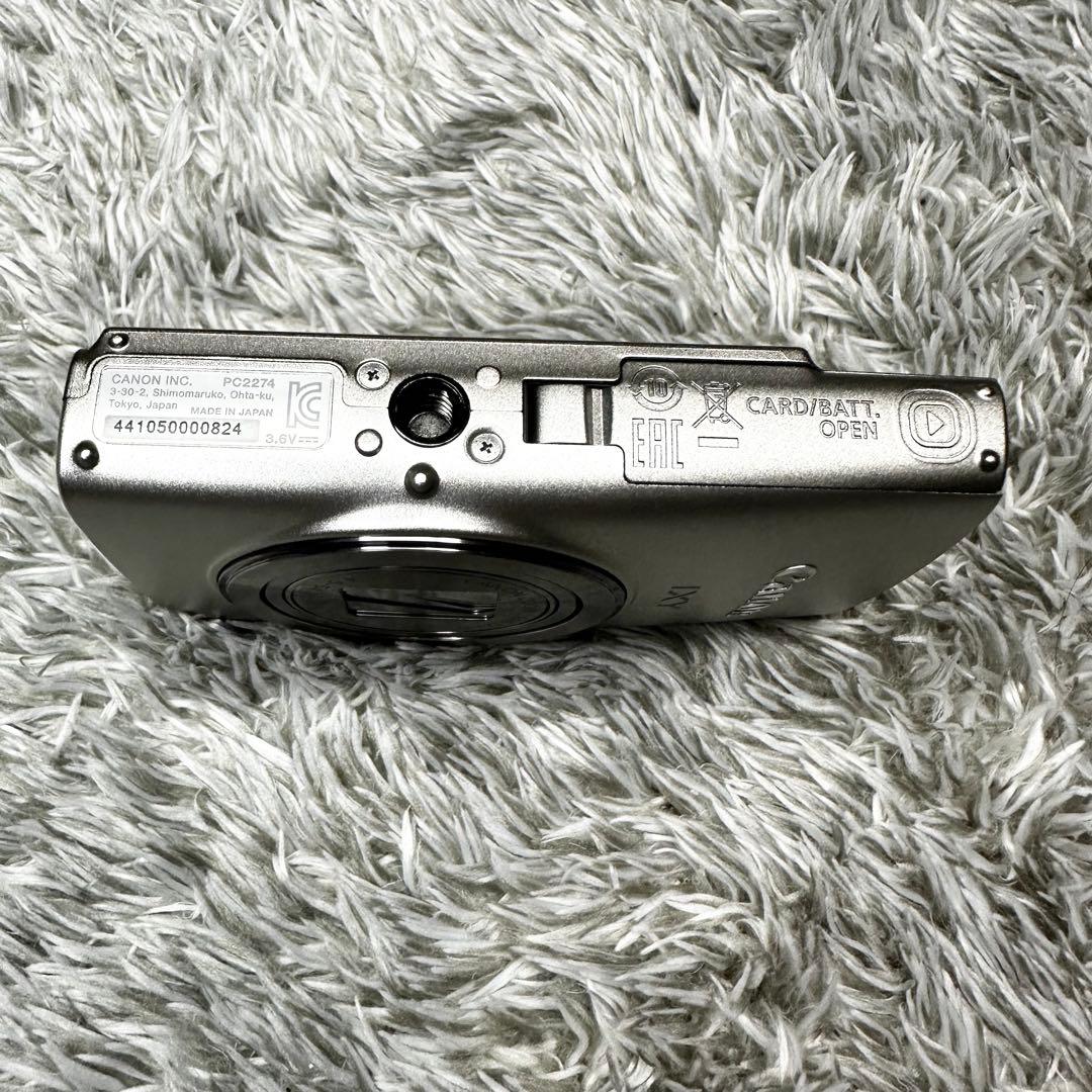 【美品】Canon IXY 650 シルバー コンパクトデジタルカメラ　充電器
