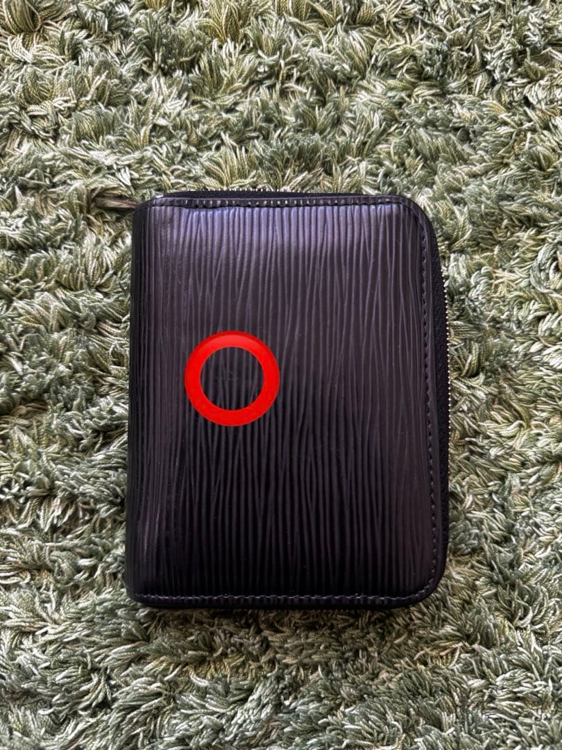 LOUIS VUITTON ルイヴィトン エピ ジッピー パース