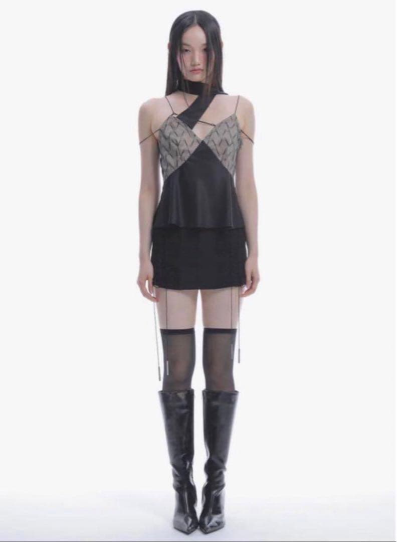 THEREDTHREAD S cross camisole curve　黒