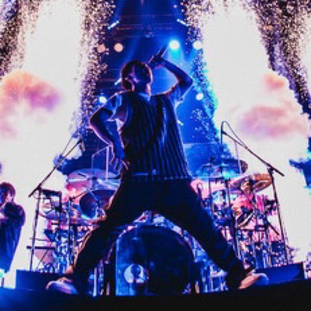 TAKUYA∞着用 ベスト