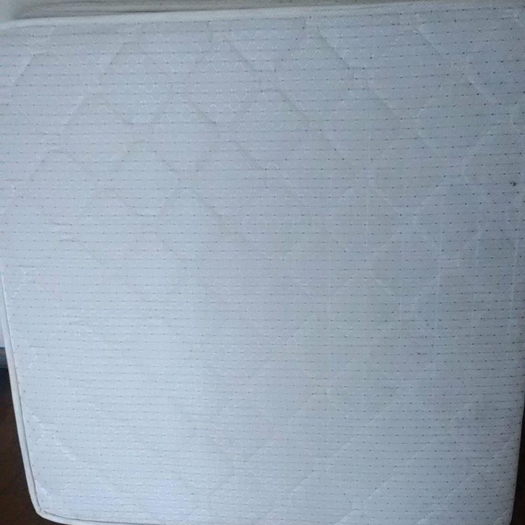 三菱冷蔵庫。シングルベッドマットレス