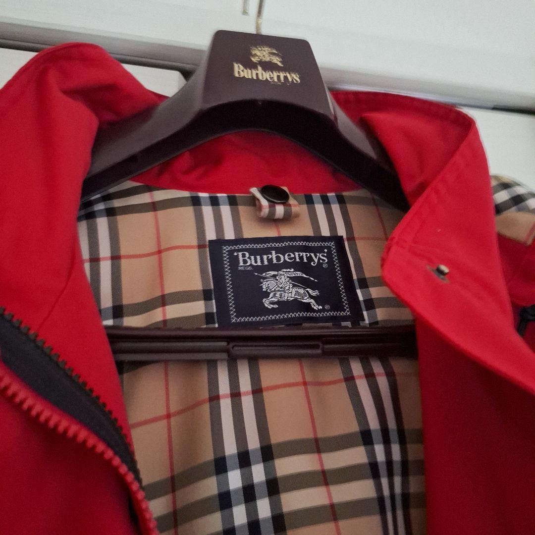 バーバリー　コートとダウン