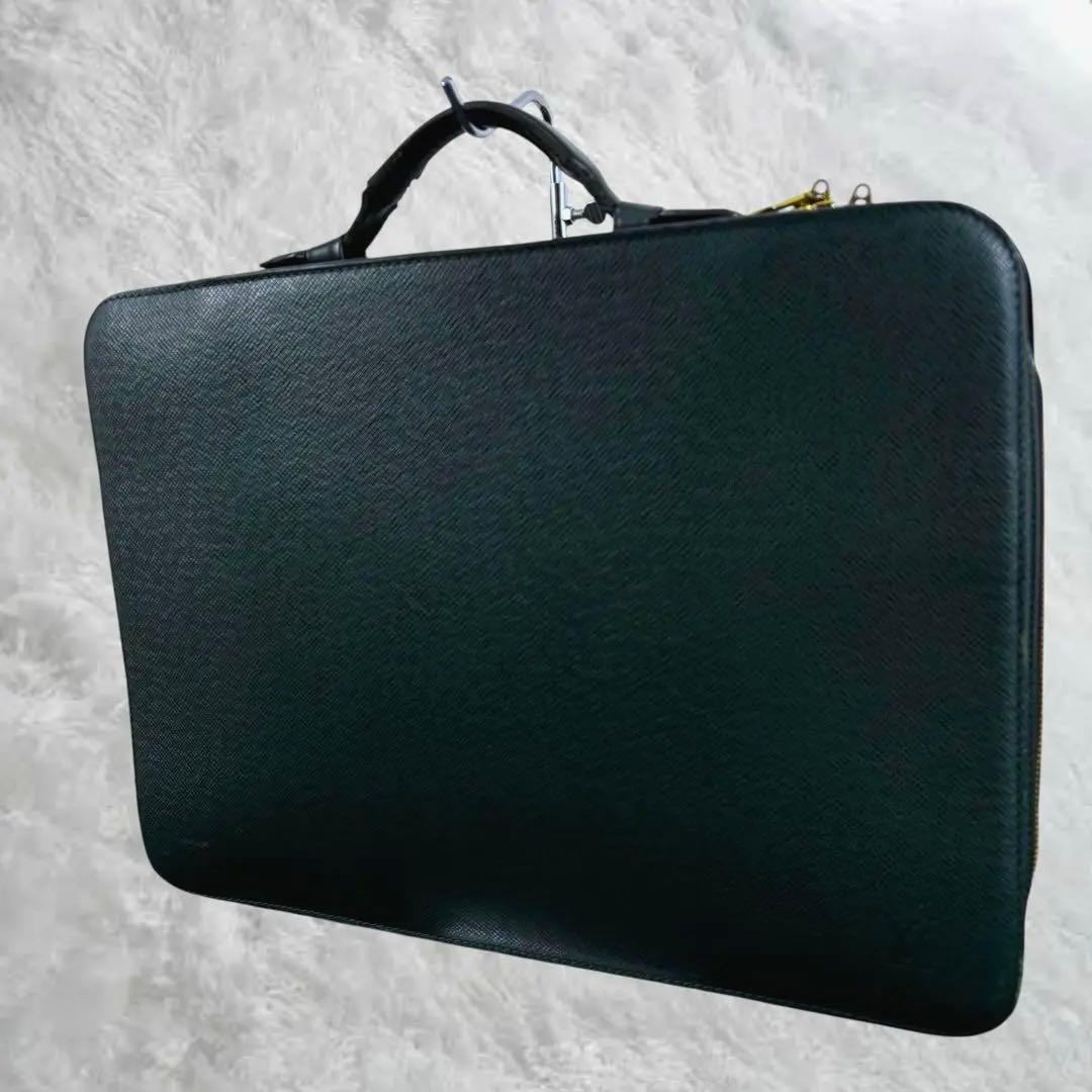 ルイヴィトン タイガ バルディック グリーン ビジネスバッグ