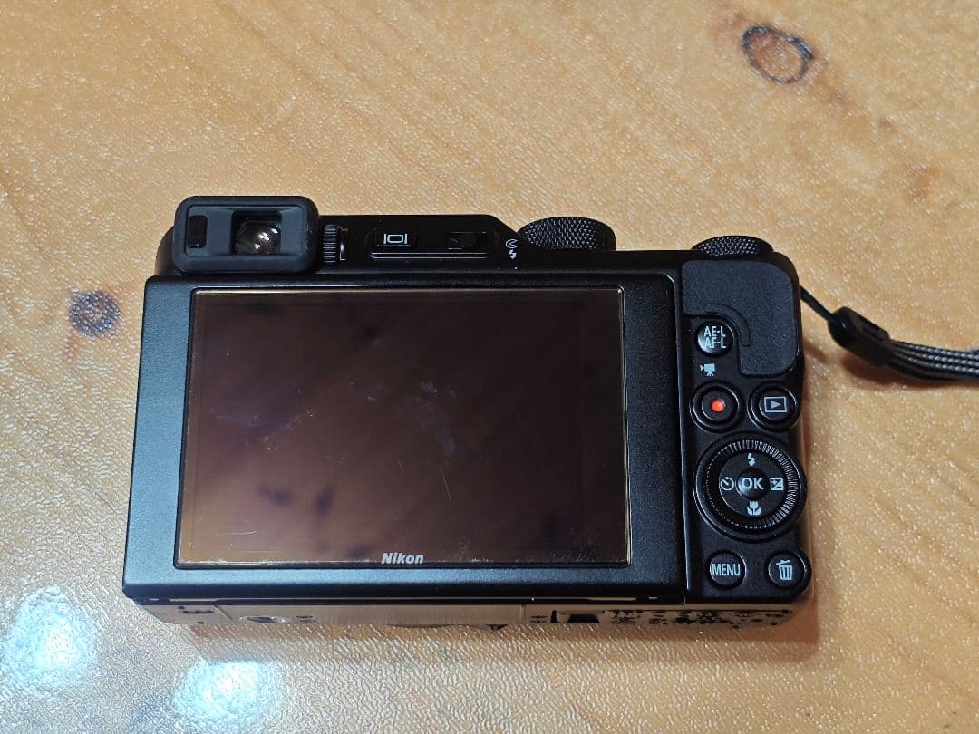 Nikon COOLPIX 35倍光学ズーム 4K＋SDカード64GB
